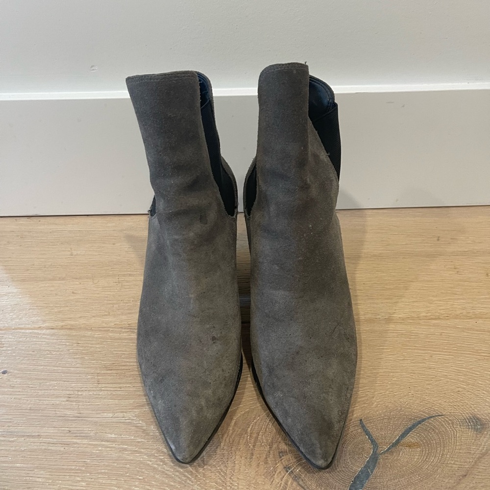 Kendall & Kylie booties
